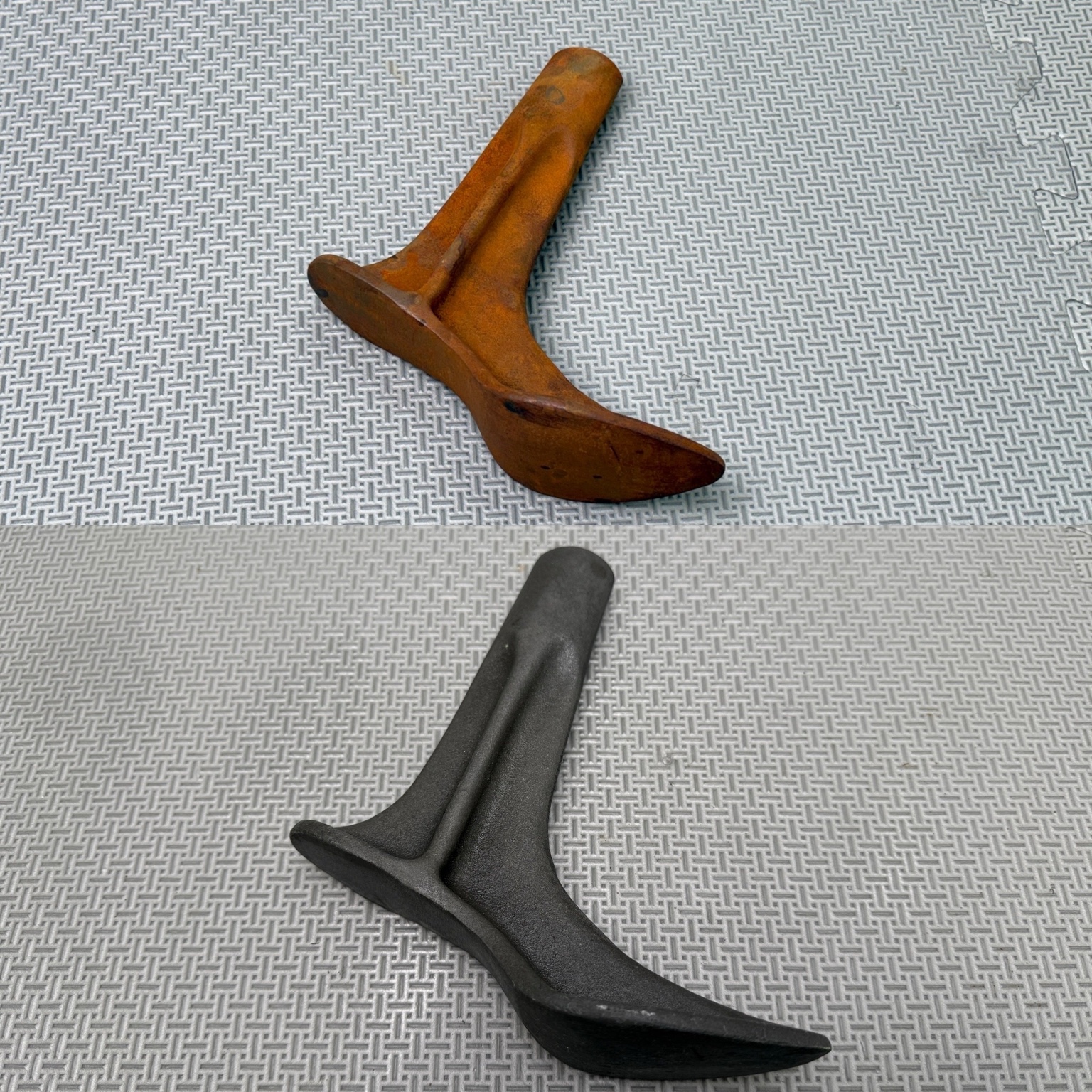 Cast-iron shoe form before and after rust removal